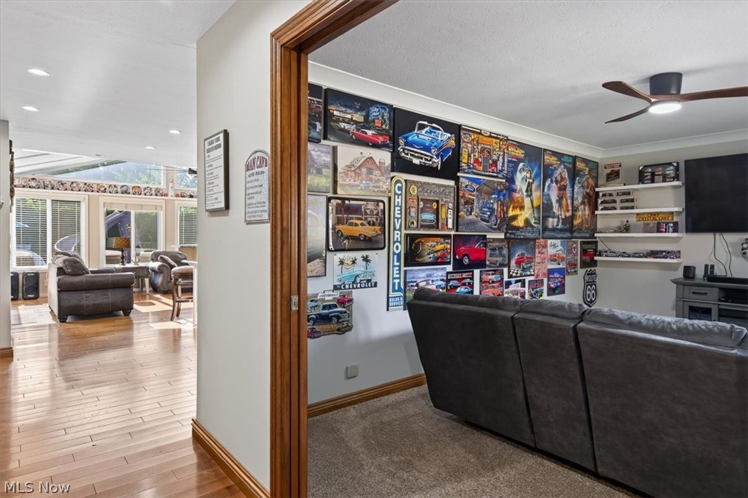 Hallmark Manor Resub - Residential