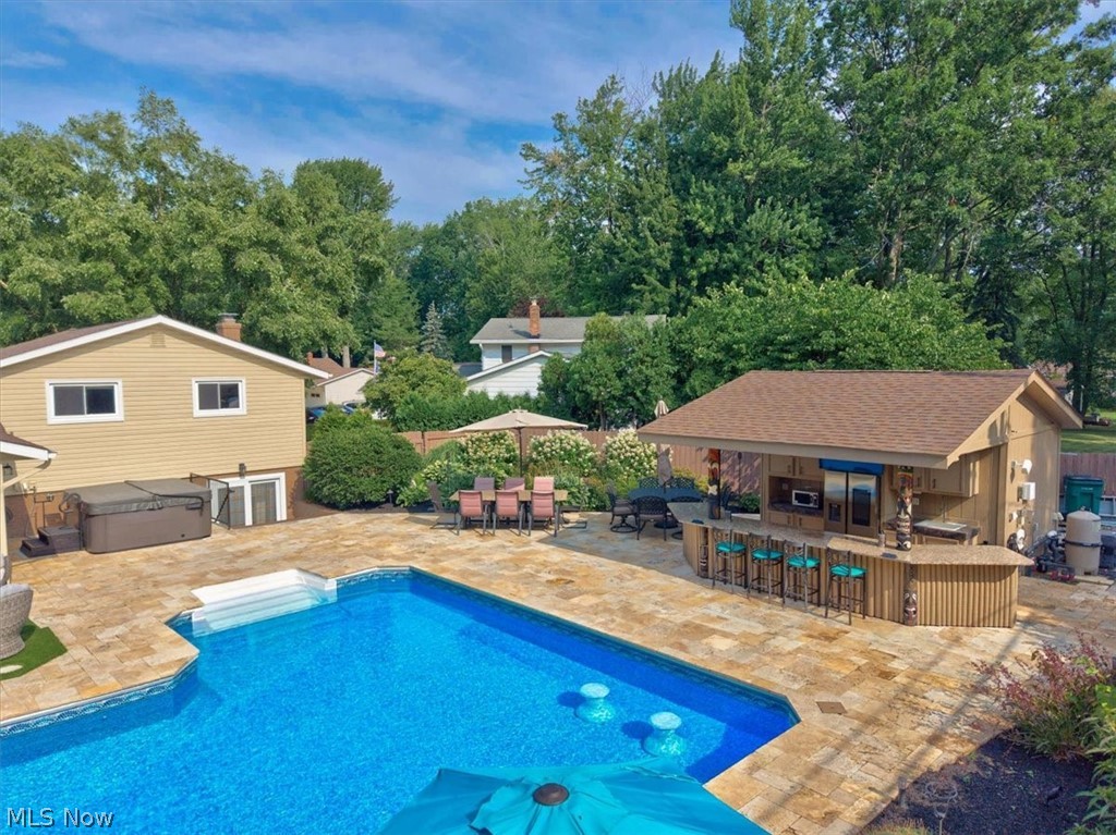 Hallmark Manor Resub - Residential