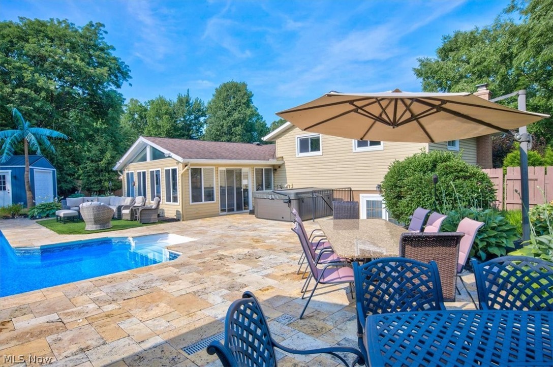 Hallmark Manor Resub - Residential