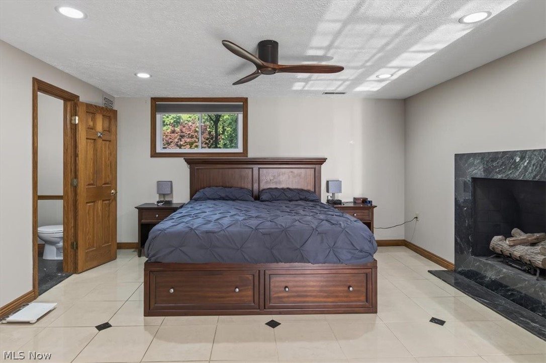 Hallmark Manor Resub - Residential