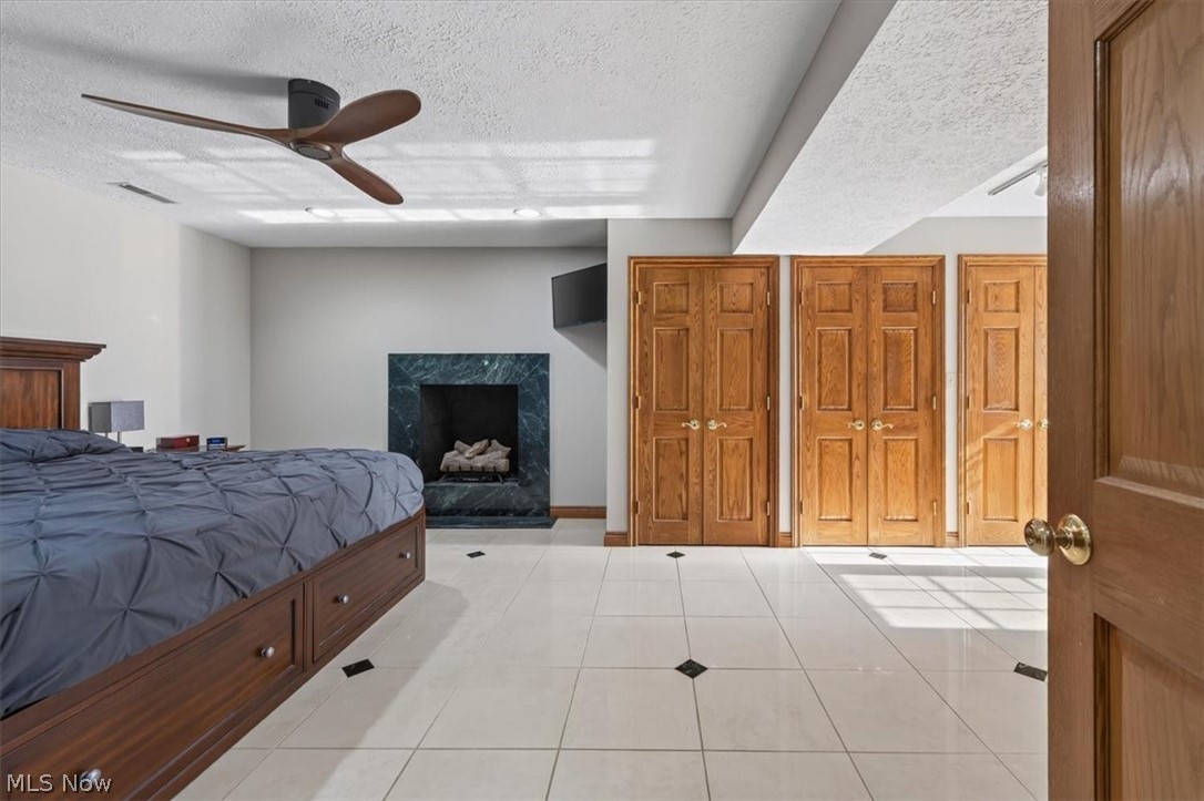 Hallmark Manor Resub - Residential