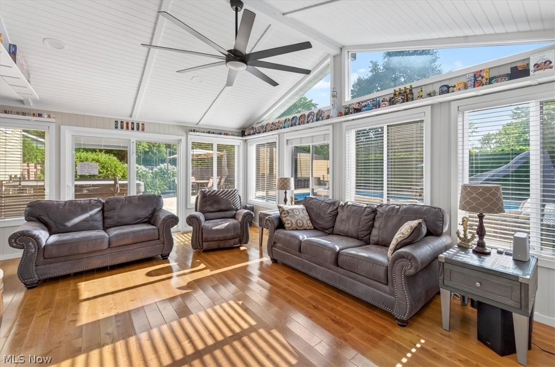 Hallmark Manor Resub - Residential