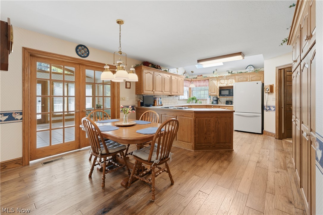 Johnny Appleseed - Residential