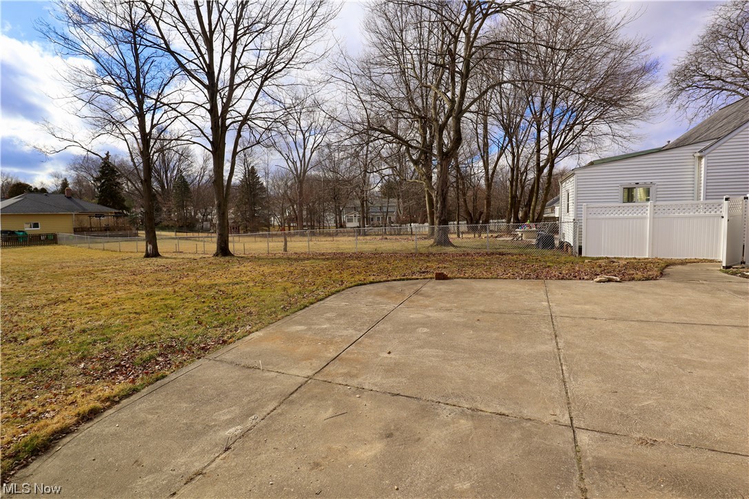 Sunshine Realty Inc 02 - Residential