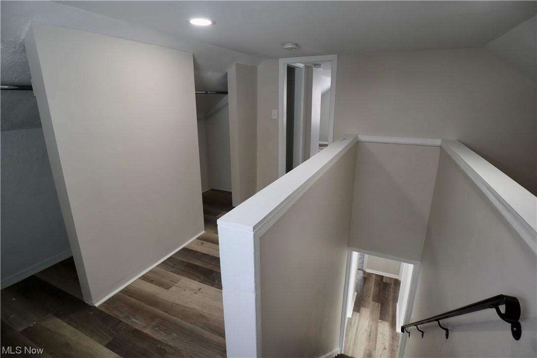 Sunshine Realty Inc 02 - Residential