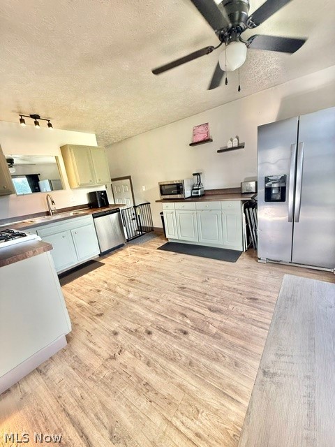 Salem Land Co Add 02 - Residential