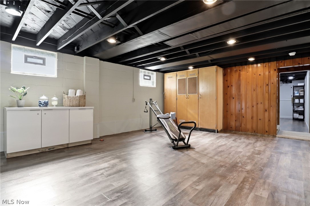 Ghent Road View Acres - Residential