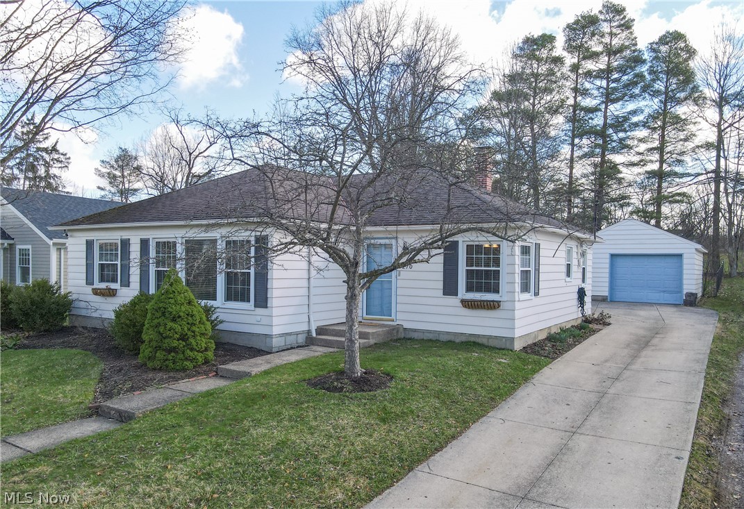 Located in a fantastic location just a short walk to the Village, this adorable ranch home offers easy one-floor living.  The home features a large open great room with plenty of space for both living and dining.  A bright, cheerful eat-in kitchen adds to the home's
charm.  Three bedrooms share a full bath, with the primary bedroom offering a walk-in closet.  A first floor laundry provides added convenience.  Outside you'll find a fenced backyard and a detached one car garage.  A wonderful opportunity to live close to the shops, restaurants, parks and charm of the Village of Chagrin Falls.