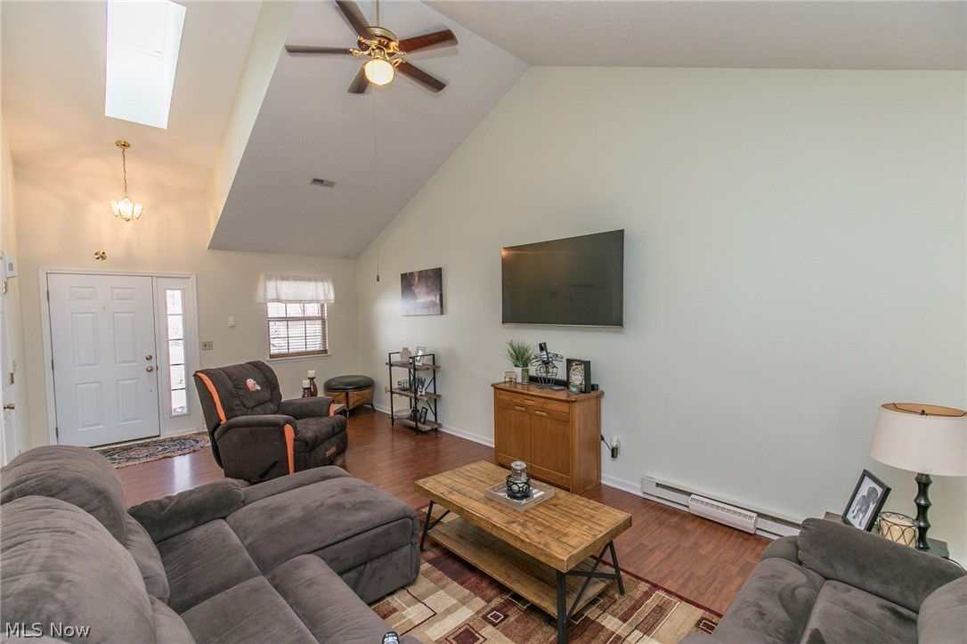 Falls River Xing Clstr Unit De - Residential