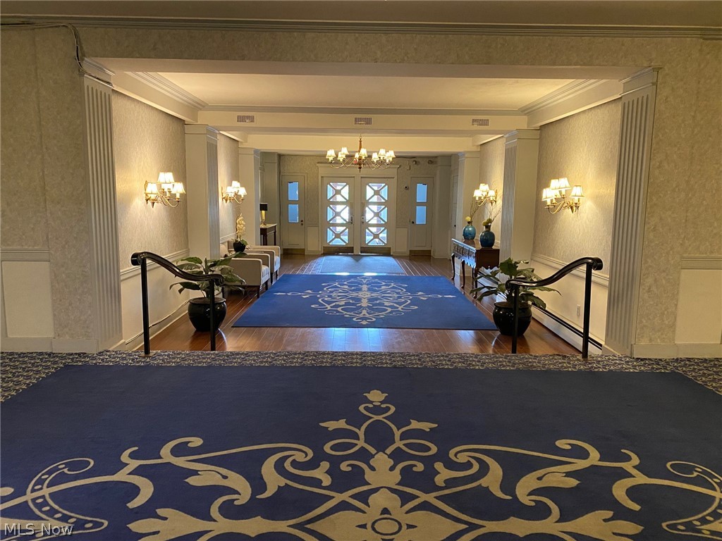 South Park Manor - Residential