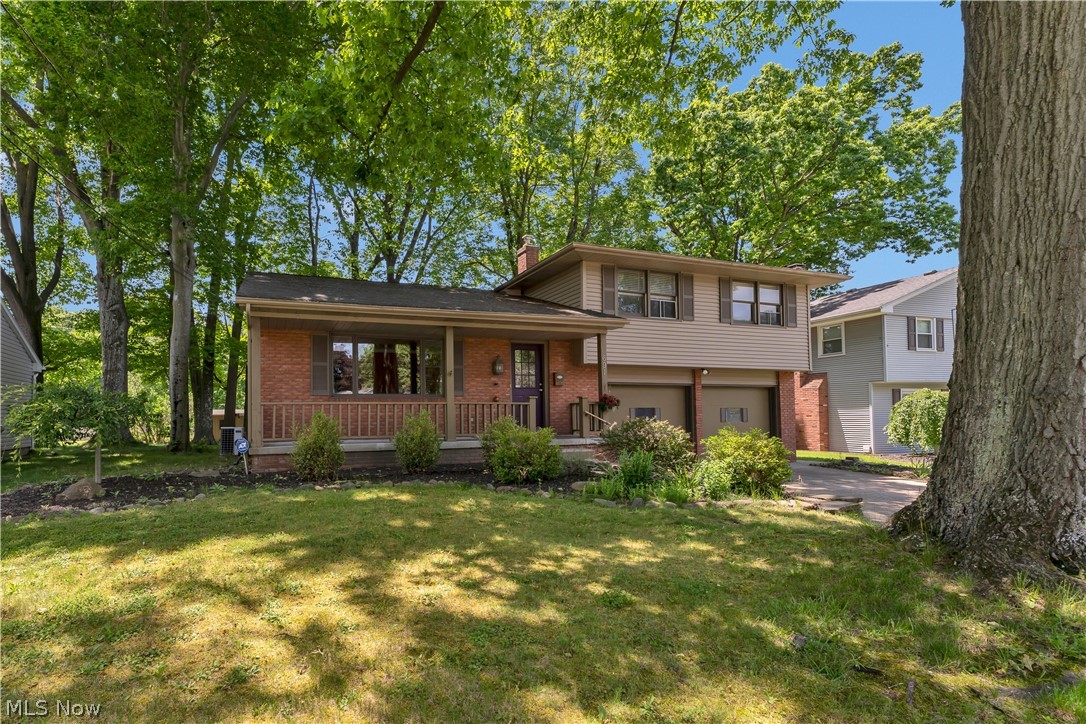 Applewood Acres - Residential