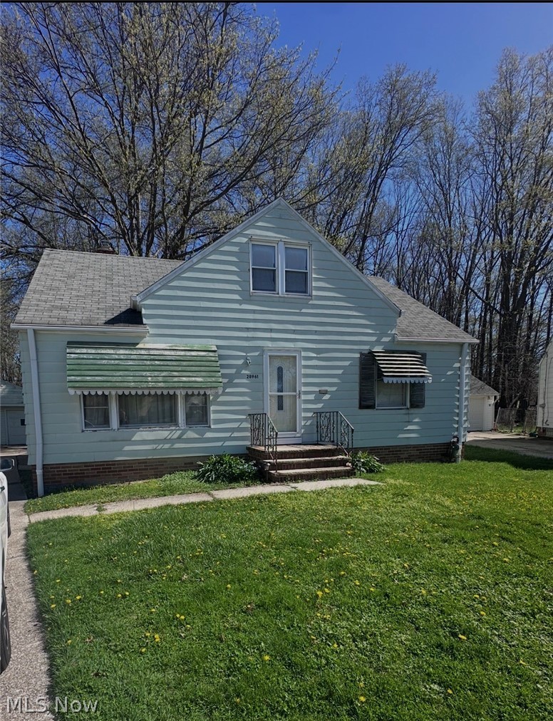 Calling all Investors!!!  Situated on a cul-del-sac in a great location this bungalow offers three bedrooms and one full bath.  The backyard backs up to the woods and privacy!  The basement walls are in need of repair and/or replacement.