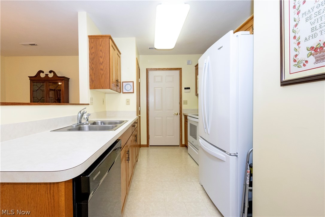 Bayberry Cove Condo Ph 7 - Residential