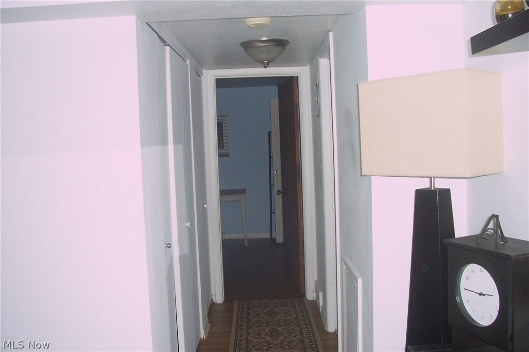 Townhouse Condo Estates Condo - Residential