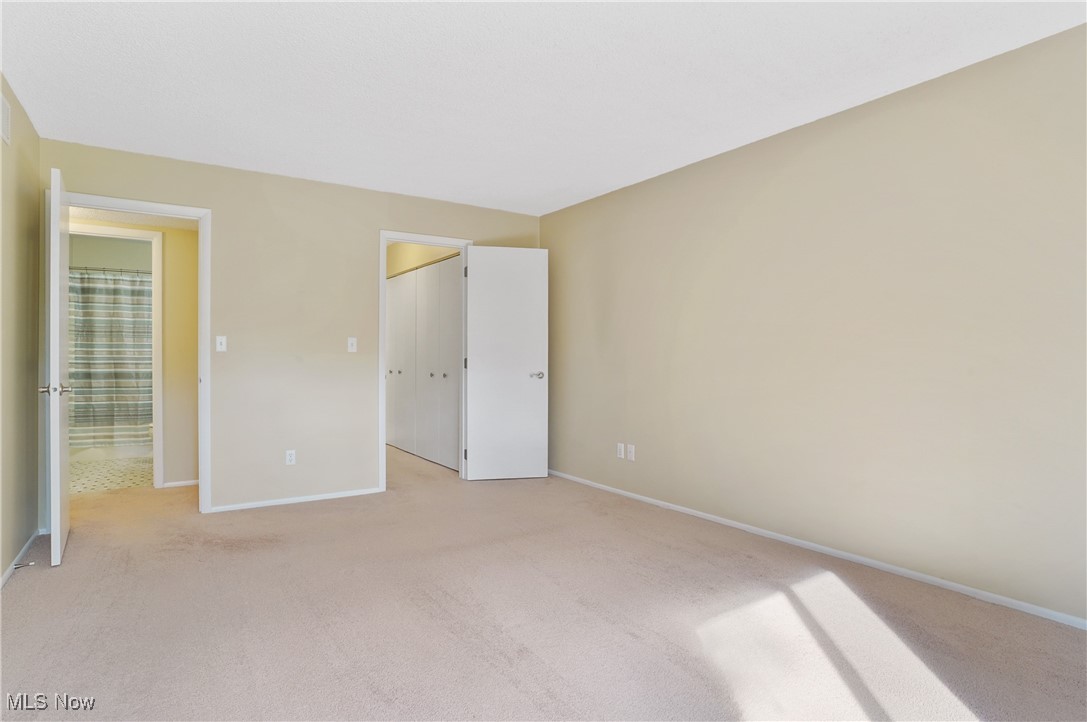 Hampton Woods - Residential