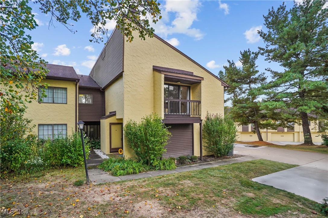 Hampton Woods - Residential