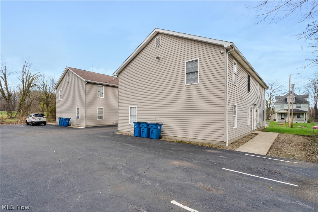 City/Youngstown - Residential Income