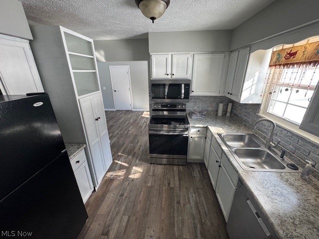 Heatherstone Village Sub 1 - Residential Lease