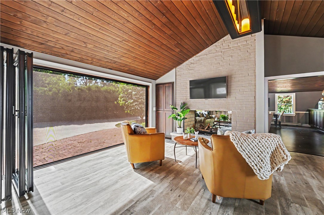 Cedric W Morrisons - Residential