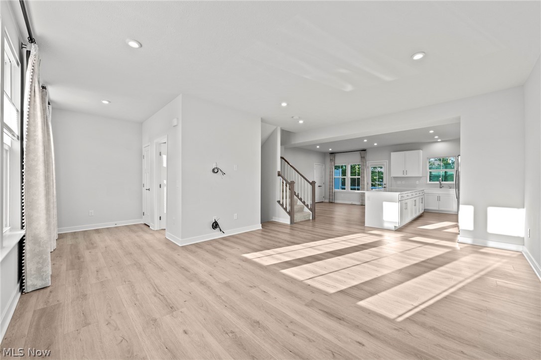Concord Village #3 Condo Ph 2 - Residential