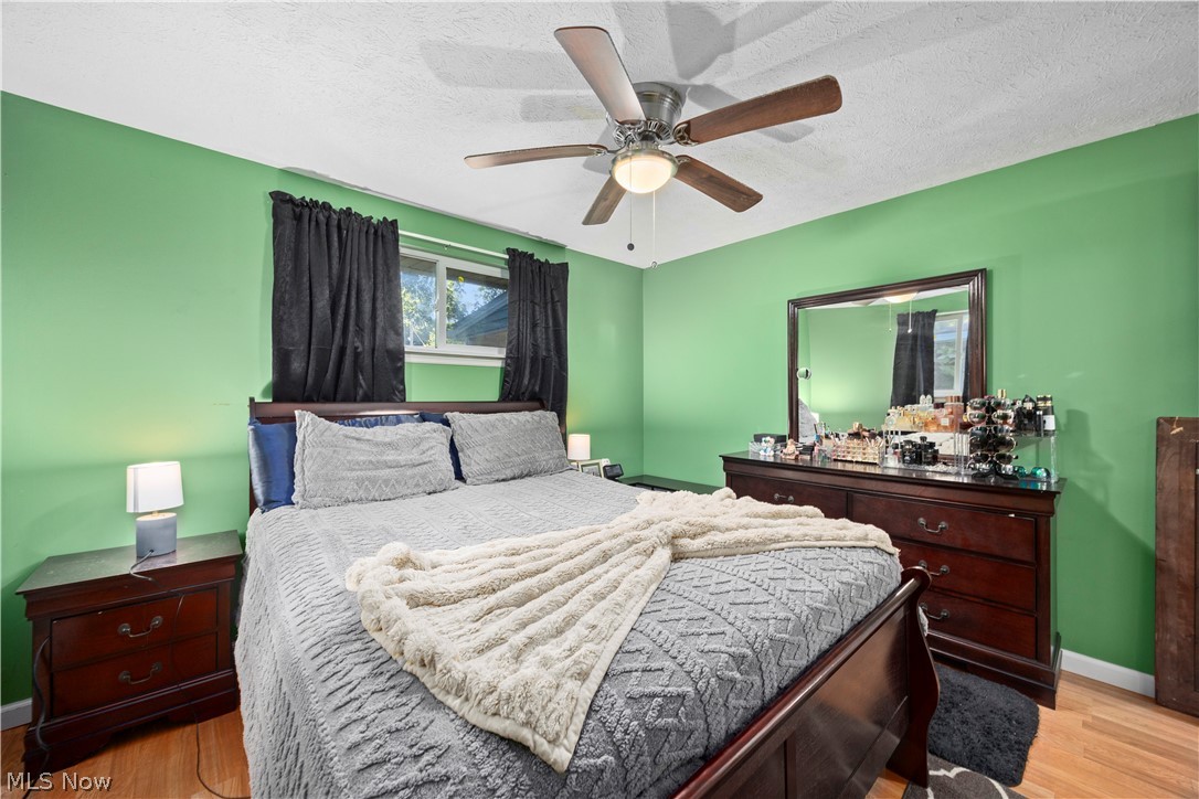 Lake Breeze Manor - Residential