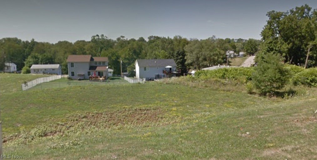 This lot of land is ideally located in close proximity to the local schools, parks, shopping, with quick access to the highway. There are also conjoining lots that can be sold individually or together. Maybe now's the time to build that home you've been dreaming about, call today to take the next step!