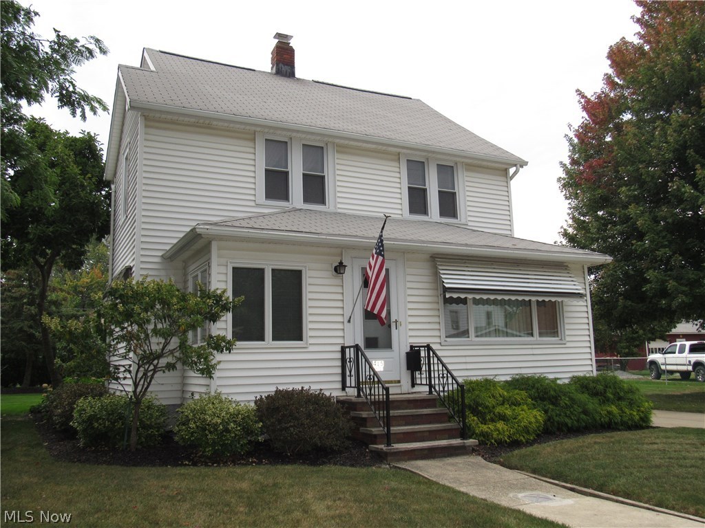 RENTAL!!  Conscientious owners of this neutral, 2BR, 1BA with bonus room apartment looking for a NON-SMOKING tenant!  Kitchen has appliances, window treatments, ceiling fans, built-in corner hutches in dining room, newer windows & electrical.  Bonus room can be office/nursery.  Home has back up generator for heat.  Storage area in basement, glass block windows, separate hot water tank & boiler. Washer & dryer hookups in the basement with both included.  Dryer can be gas or electric!  NO PETS!!!
