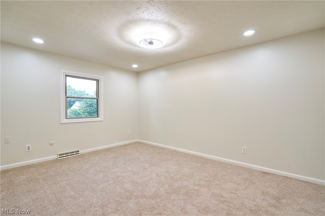 Wyoga Lake Park - Residential