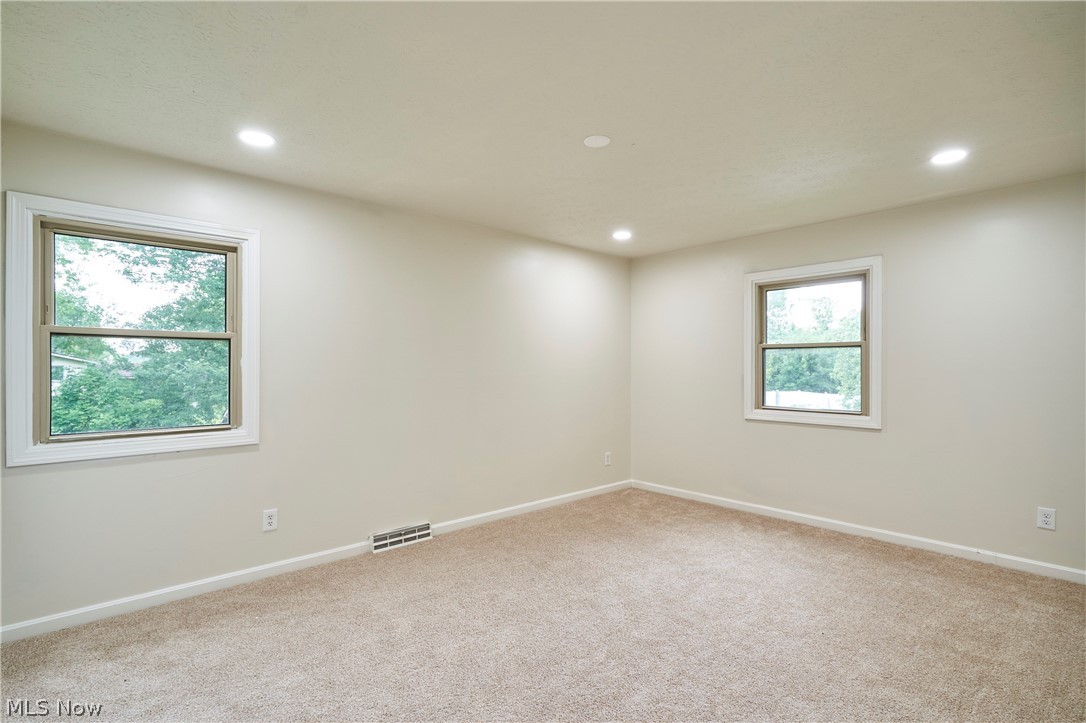 Wyoga Lake Park - Residential