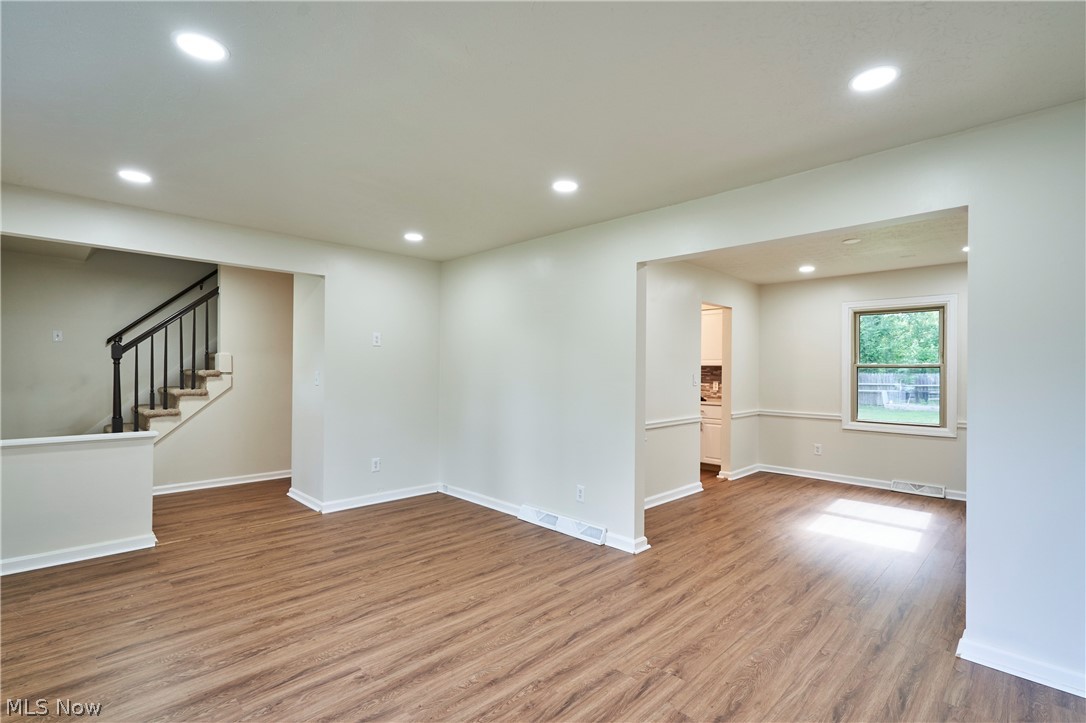 Wyoga Lake Park - Residential