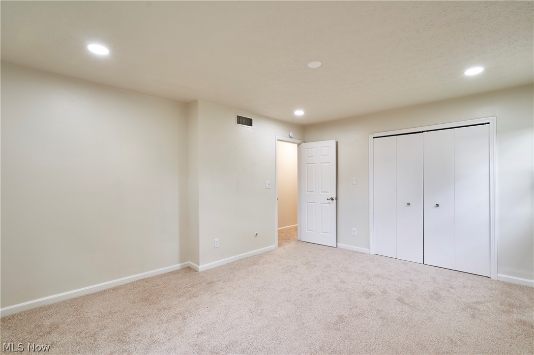 Wyoga Lake Park - Residential