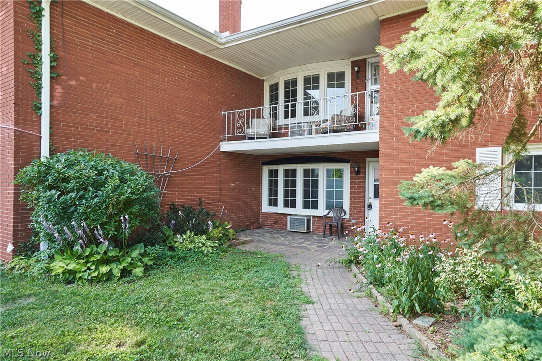 Meadowlawn Condo - Residential