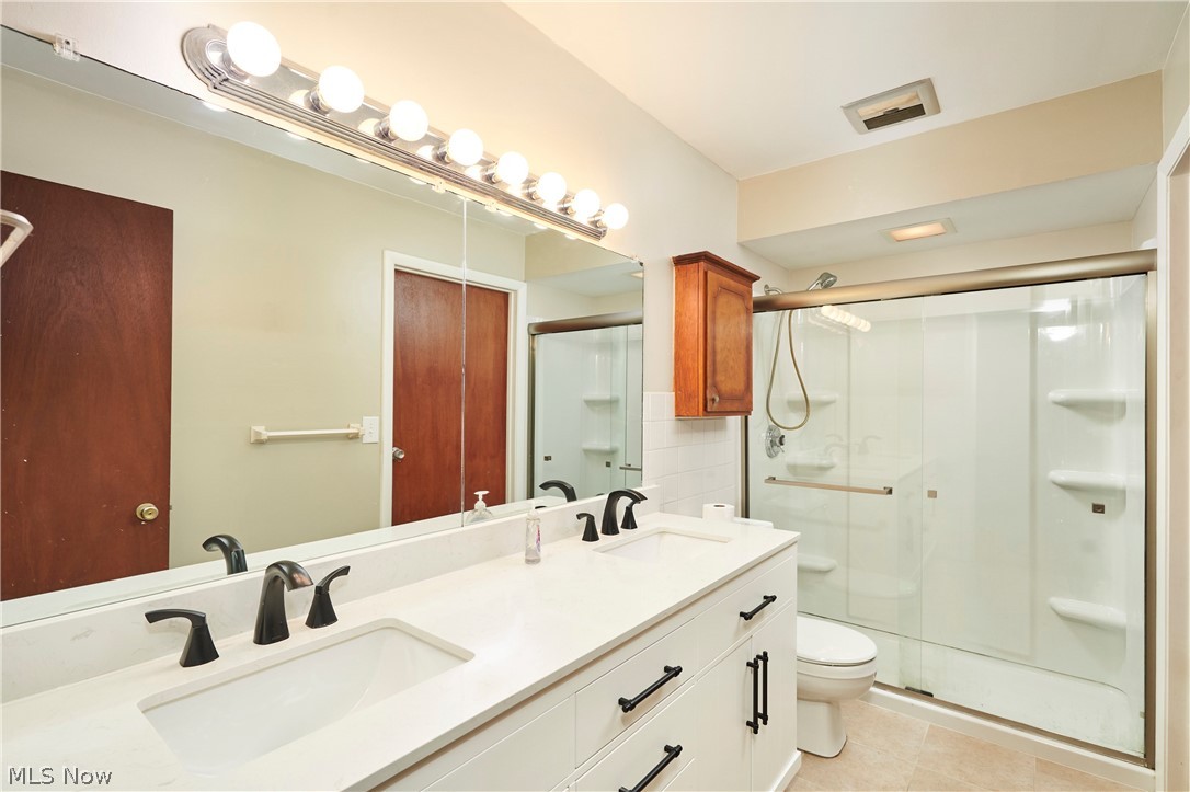 Meadowlawn Condo - Residential