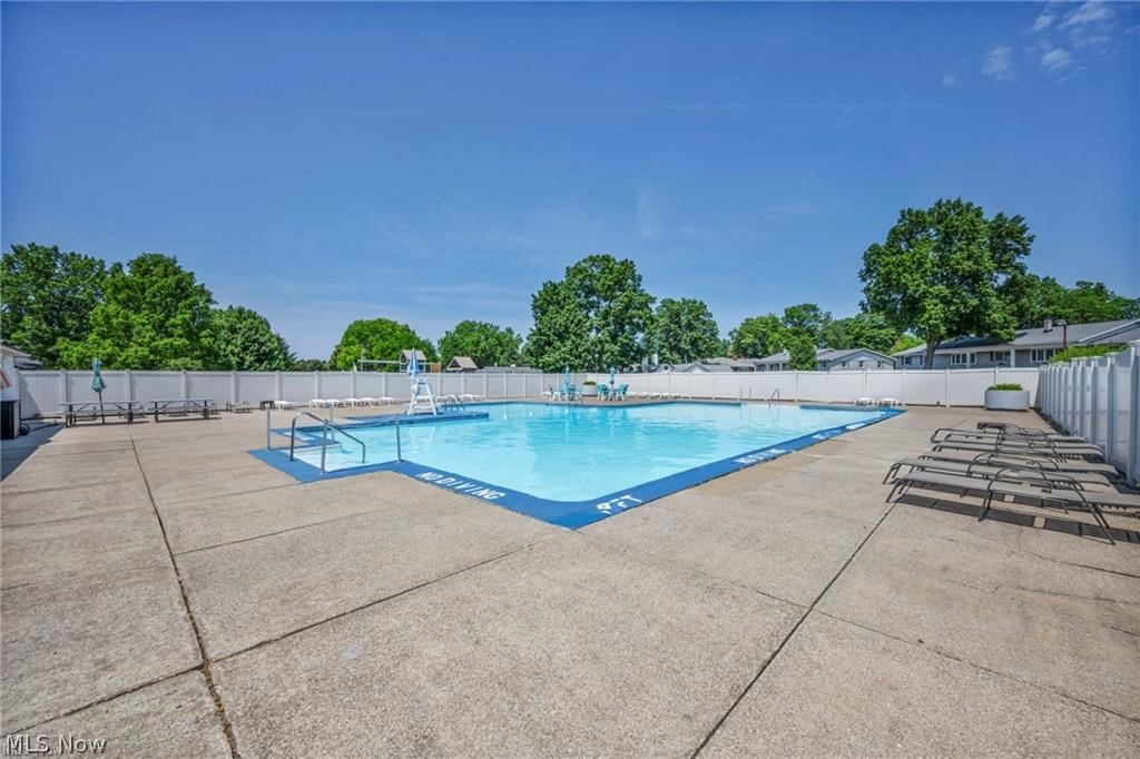 Meadowlawn Condo - Residential