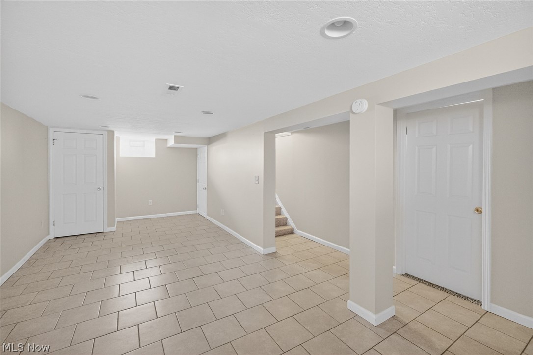 S L Cage Realty Cos Mayfield - Residential