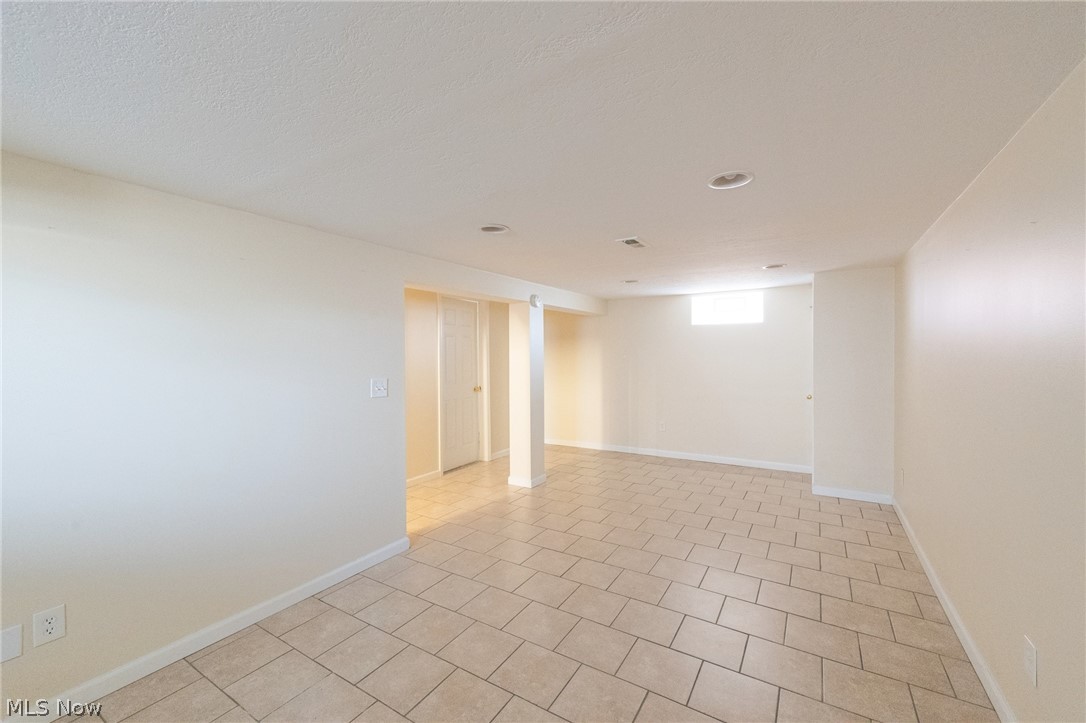 S L Cage Realty Cos Mayfield - Residential