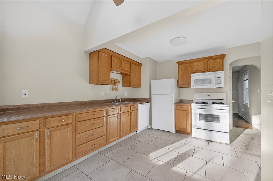 S L Cage Realty Cos Mayfield - Residential