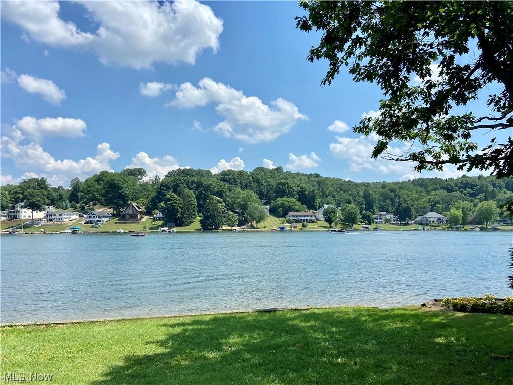 Lake Mohawk - Land