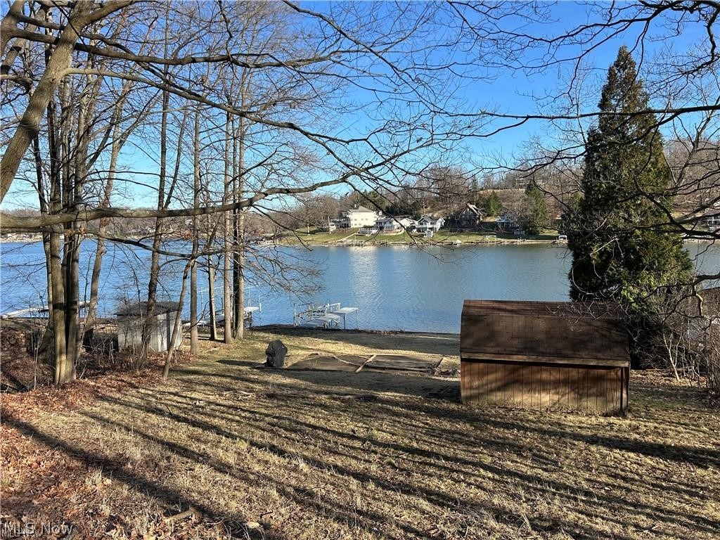 Lake Mohawk - Land
