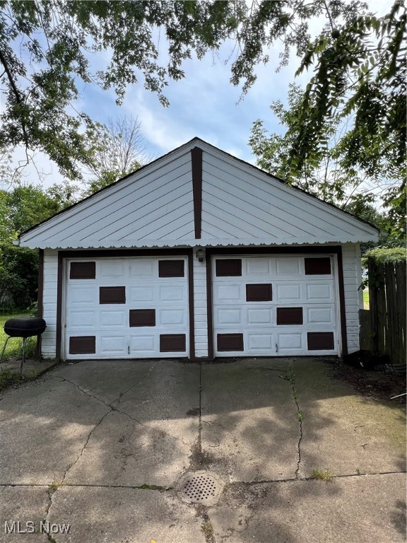 Lee Heights - Residential