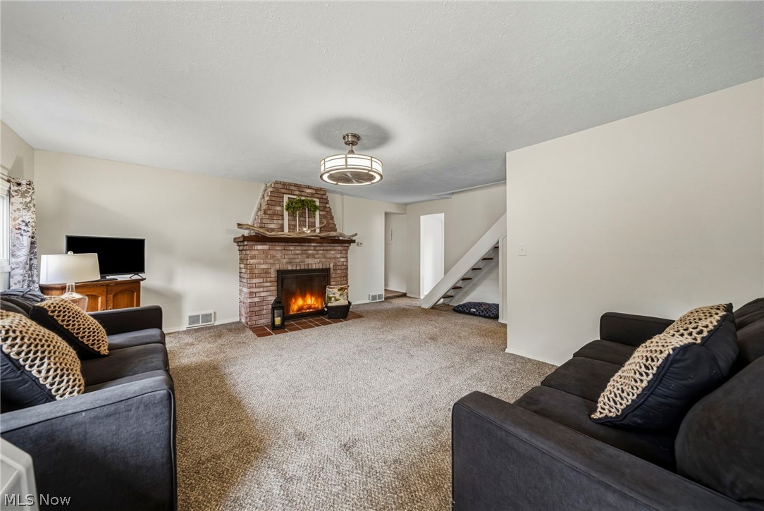 Madison-Lakelands 02 - Residential