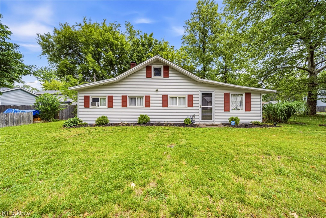 Madison-Lakelands 02 - Residential