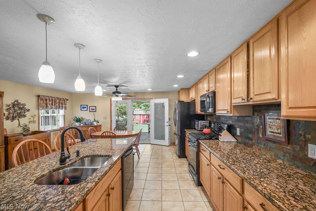 Seven Trails West - Residential