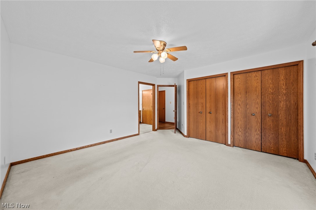 Hartville Country Commons Condo - Residential