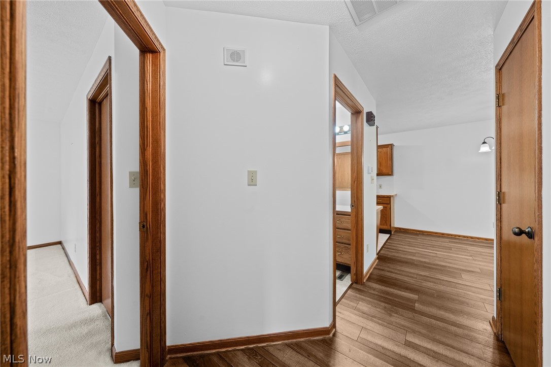 Hartville Country Commons Condo - Residential