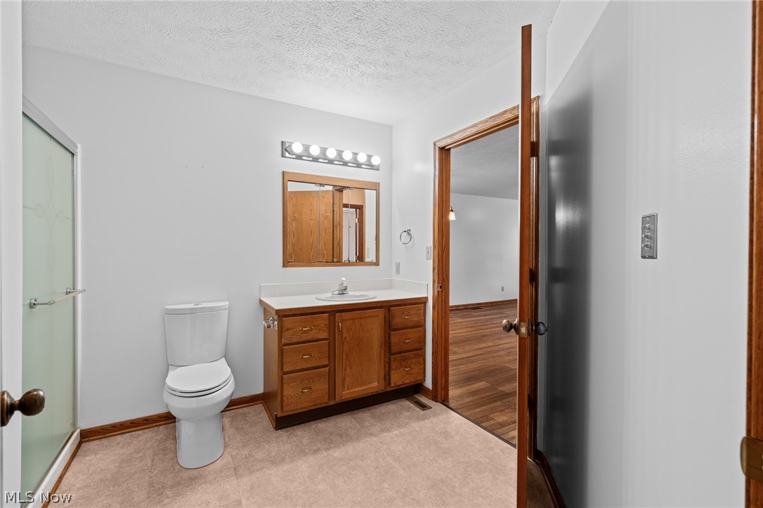 Hartville Country Commons Condo - Residential