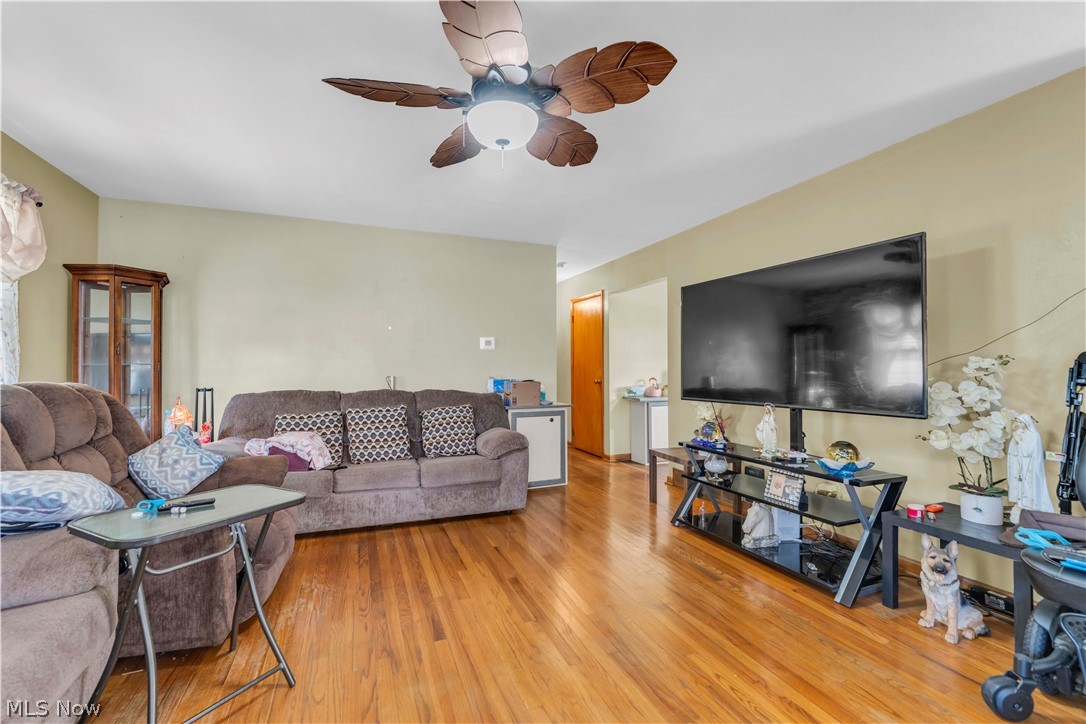 Highland Blvd - Residential