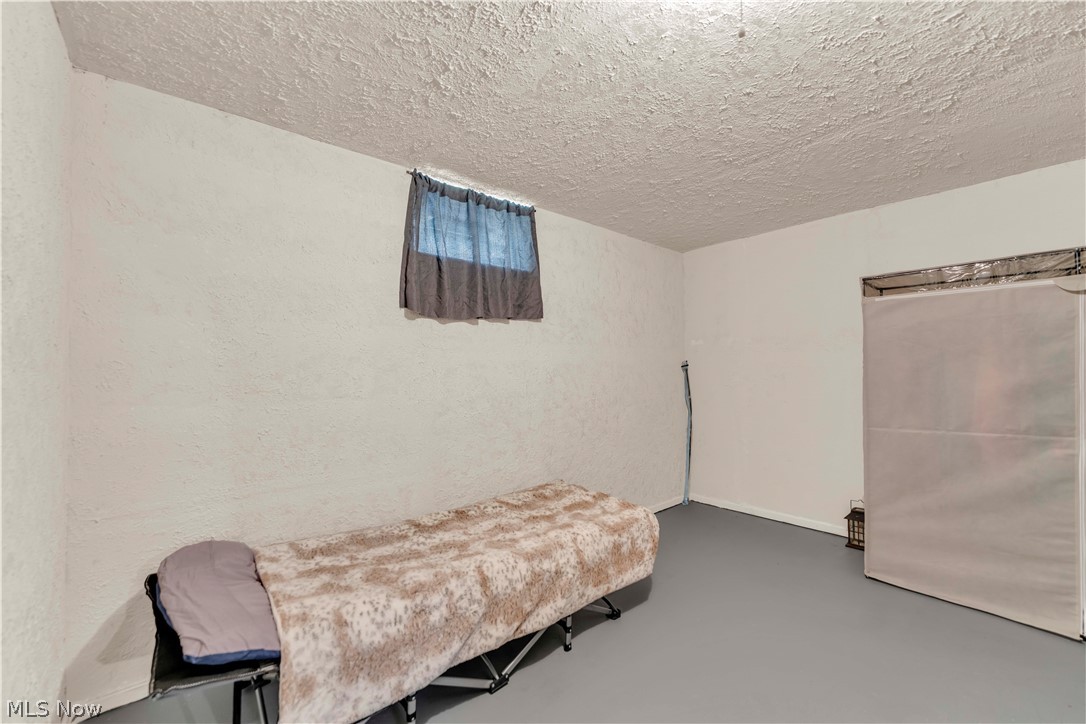 Highland Blvd - Residential