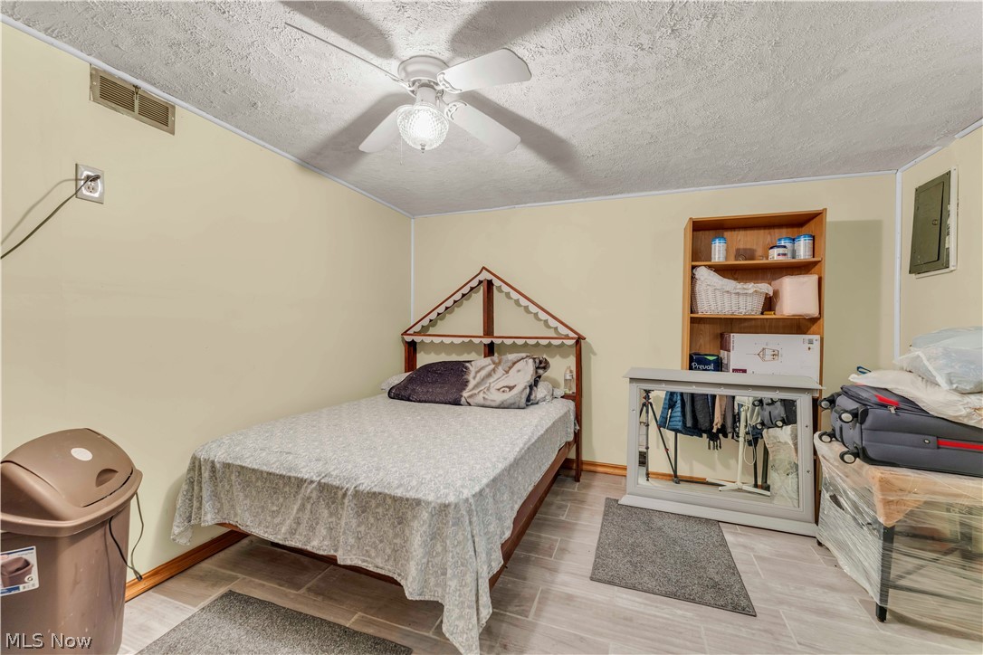 Highland Blvd - Residential