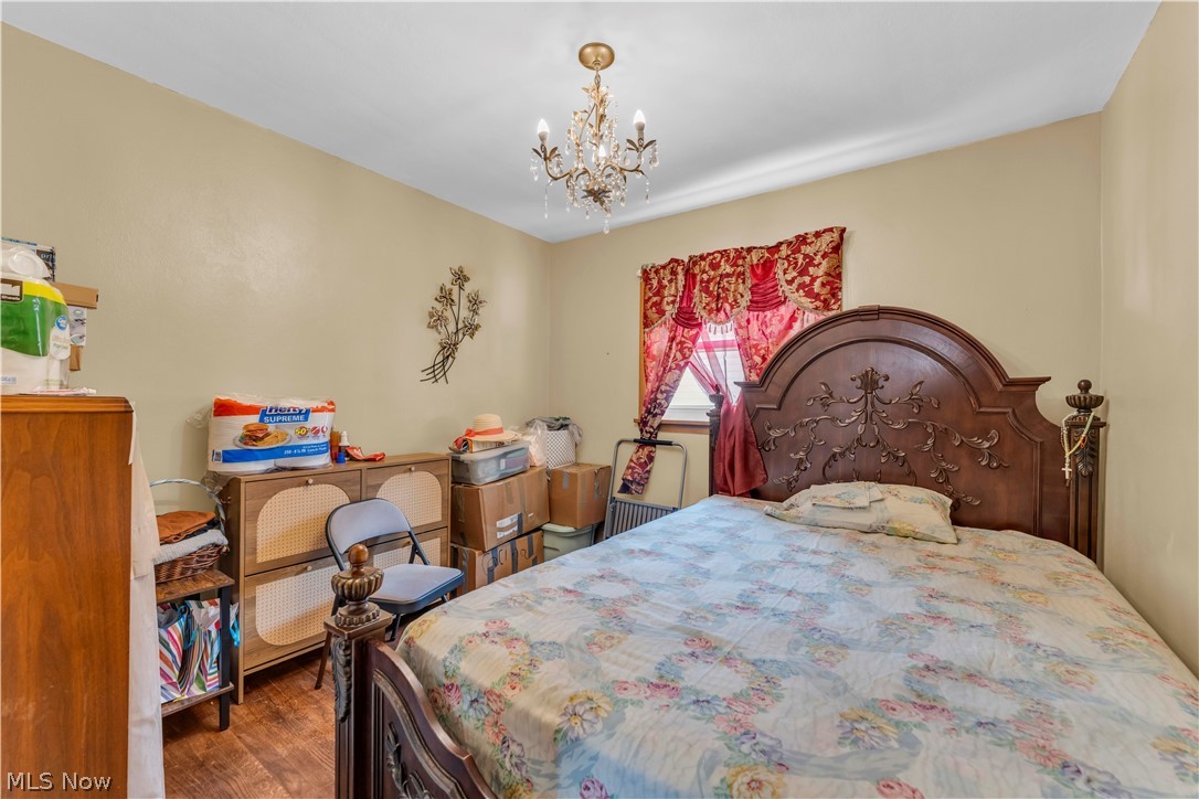 Highland Blvd - Residential